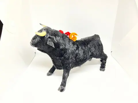 Beeld (1) - Kunststof Faux vacht