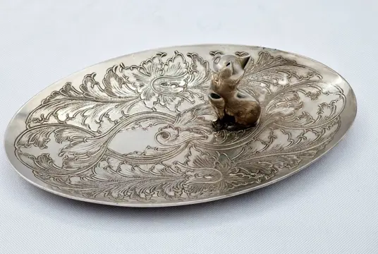 Dienblad met een kat - Verzilverd