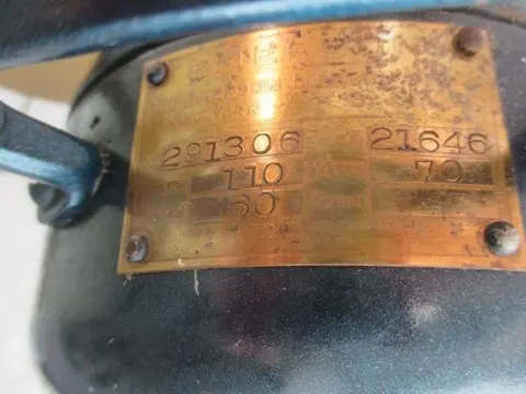 Emerson - Fan - Brons, IJzer (gegoten/gesmeed)