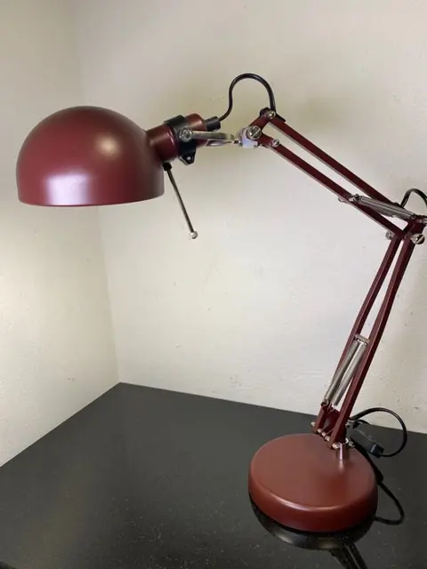 Vintage maroon-kleurige klassieke bureaulamp - Staal