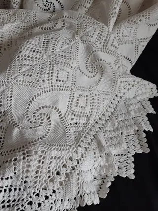 Enorm kantbedovertrek handgemaakt beddengoed - 240 x 260 cm (1) - Art Nouveau - Linnen - Eerste helft 20e eeuw