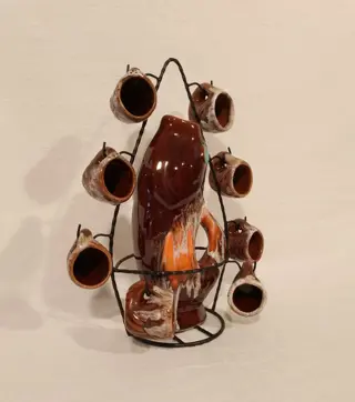 Kruik met kopjes, inclusief standaard - Keramiek