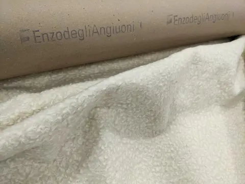 Kostbare meubelwol exclusief voor Enzo degli Angiuoni - 205 x 135 cm - Katoen wol - 21e eeuw