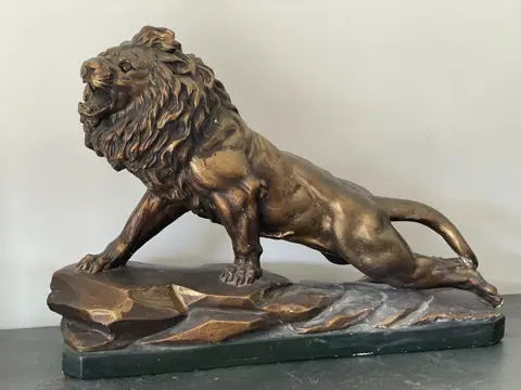 645 France - Beeld (1) - Gips