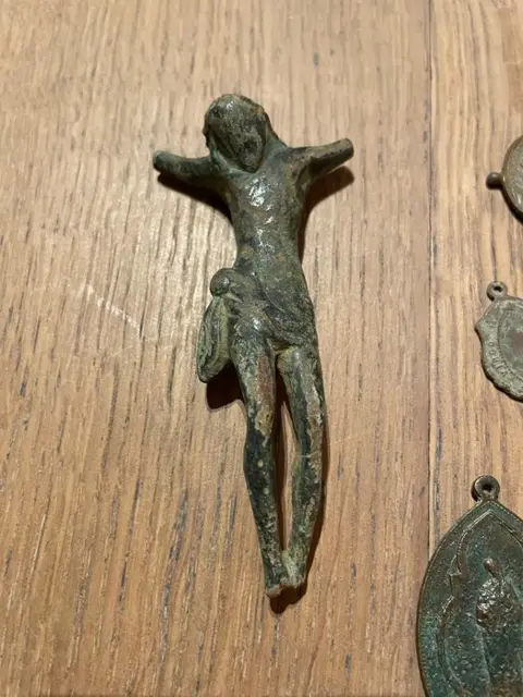 Kruis, Medailles (1) - Aluminium, Zilver