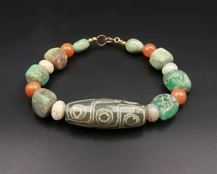 Boeddhistische verzamelarmband - Dzi met 9 ogen "Groene Tara" - Agaat, Chrysopraas, 14K goud gevulde gesp - bescherming en kans