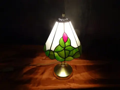 Lamp, tiffany-stijl (1) - Glas-in-lood, Koper, Verguld