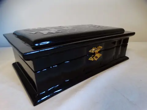 Lak met parelmoer sieraden doos (1) - hout/ lak/ spiegel