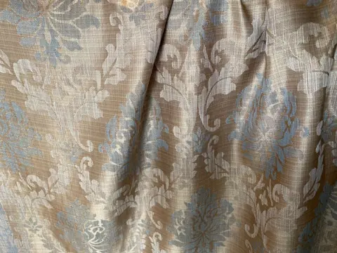 2 x 300 x 140 cm - prachtige lichtbruine San Leucio ruwe zijde damaststof (2) - Hars/polyester, Zijde - 21e eeuw