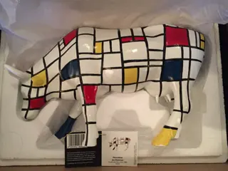 Cow Parade. Cowparade. Moondrian Large. - Beeld - Poly Resin