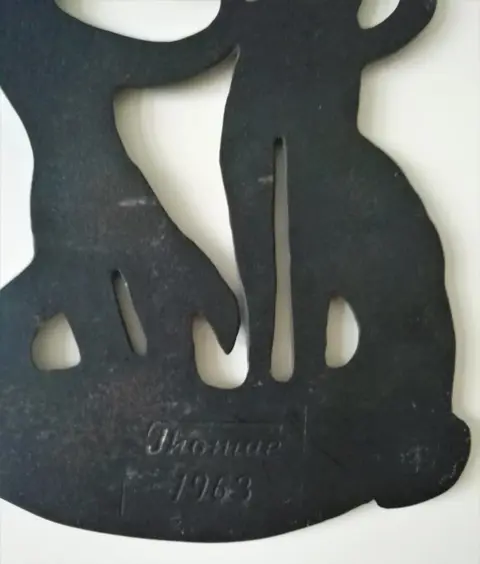 Ewald Mataré Collection - Thomae - Wall sculpture (Tobias heals his blind father) - Cast iron