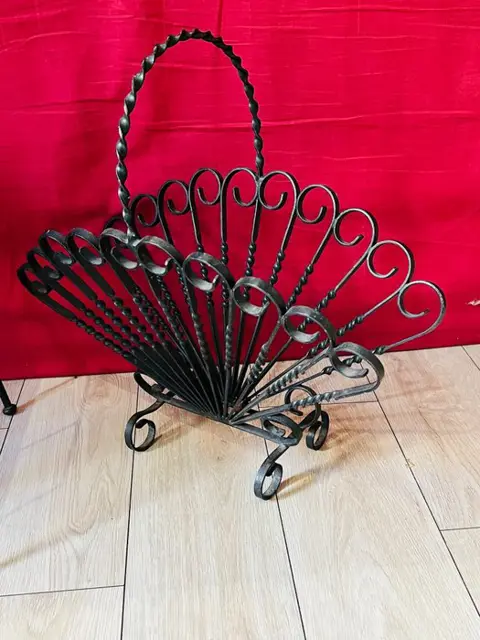 vintage tijdschriftenrek (2) - IJzer (gegoten/gesmeed)