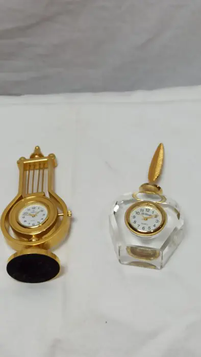 le temps y okstar - Schoorsteenklok (2) - Neoklassieke stijl - Messing, methacrylaat