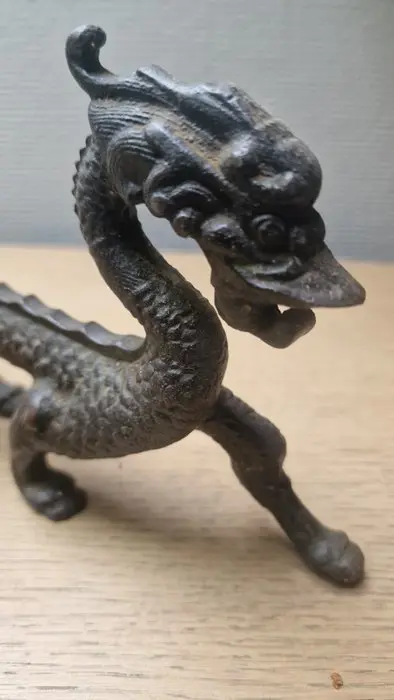 Beeld, Draak - Brons