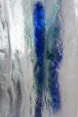 Jiří Beránek - Glass Studio Beránek - Artistieke Design Vaas - Gesigneerd - Hoogte 25 cm / 3,1 kg - Glas