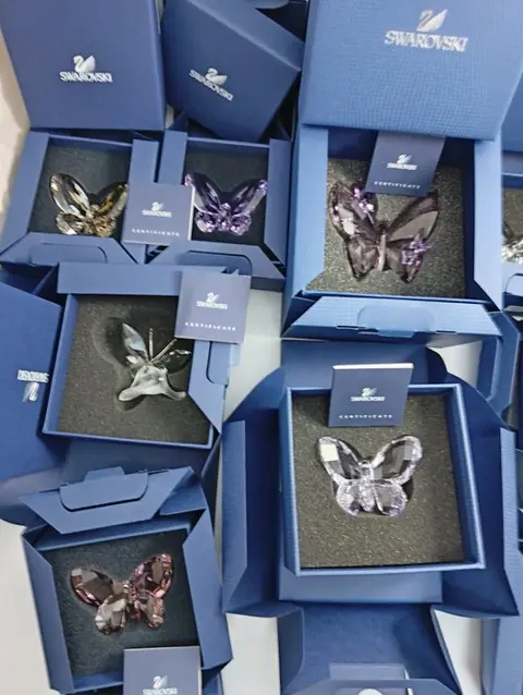 Swarovski - Figuur/beeld, Set van 10 Swarovski vlinders (10) - Kristal