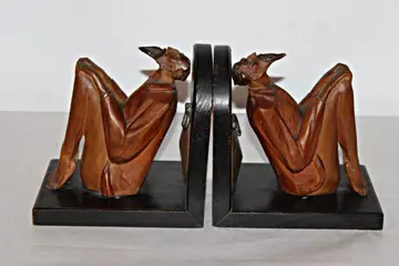 Antieke houtsnijwerk boekensteunen. Quichot. (2) - gesneden hout