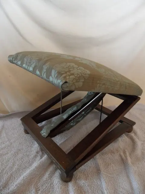 Antiek been-voetstoel - Damast, Hout, Textiel