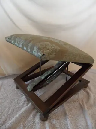 Antiek been-voetstoel - Damast, Hout, Textiel