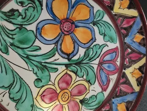 sierbord HANDGEMAAKT (1) - Keramiek