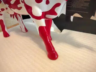 Marcel Wanders - Cow parade large in doos "Bertuno" - Hars/polyester