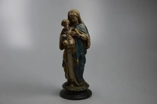 Fraai antiek Maria beeld met Kind. - Gips