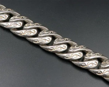 Vervaardigde beschermingsarmband - Cobra - Symbool van genezing en immuniteit