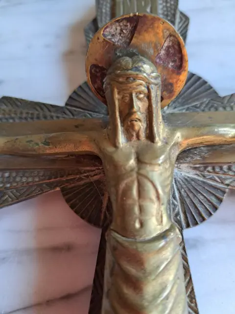 Art Deco Circa 1930 Crucific Jesus Christ Corpus in Brons (1) - Art Deco - Brons