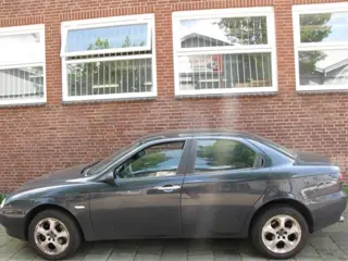 ALFA 156 BLAUW Plaatwerk Sloopauto inkoop Den haag