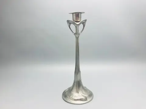 Hugo Leven - Kandelaar (2) - Art Nouveau - Tin