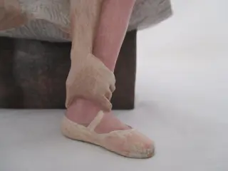 Rustende ballerina (1) - Composiet