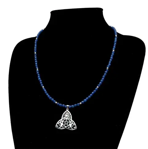 Wicca Magic Ketting - Dubbele Maan, Zon en Pentagram - Saffier, 925 zilveren sluiting en parels - Mystieke energie - The Insider