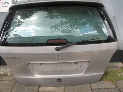 Mercedes-Benz A-Klasse Achterklep Sloopauto inkoop Den haag