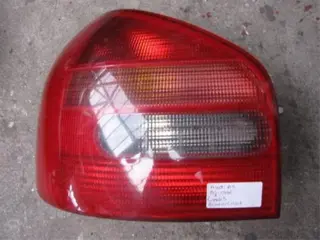 Audi A3 Achterlicht links Sloopauto inkoop Den Haag