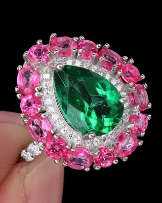 Prachtige grote trouwring versierd met roze en groene topazen - .925 zilver, Roze, groene topaas - rijkdom, welvaart, glorie en erkenning