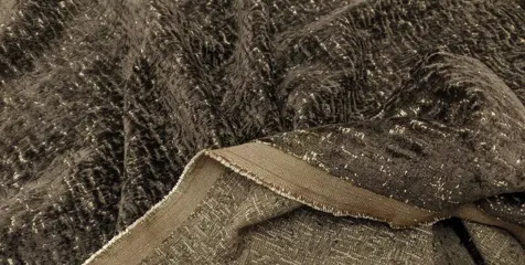 Spectaculair "getrimd" fluweel in iriserende zijde Enzo degli Angiuoni - 720 x 140 cm - Viscose katoen PES - 21e eeuw