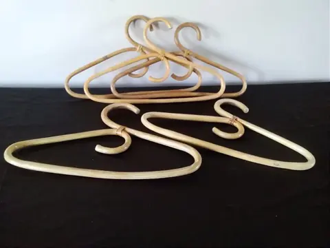 Set bamboe hangers. Ontwerp en wijnoogst. (5) - Bamboe