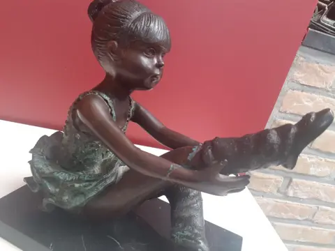 Beeldje(s) - Brons, Marmer