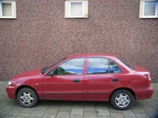 Hyundai Excel Rood Bouwjaar 1999 Plaatwerk