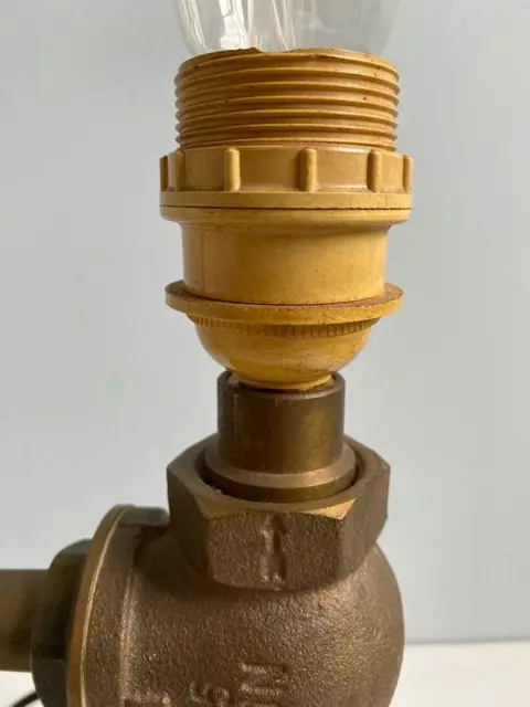 upcycle onderdelen tafellamp - diverse materialen