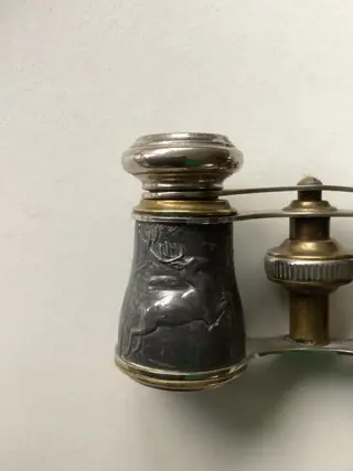 Chevalier Paris - Antieke Victoriaanse verzilverde Chevalier opera/ toneelkijker (1) - Verzilverd, koper, Metaal