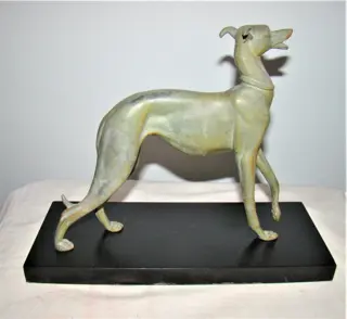 Beeld (1) - Art Deco - Zinklegering