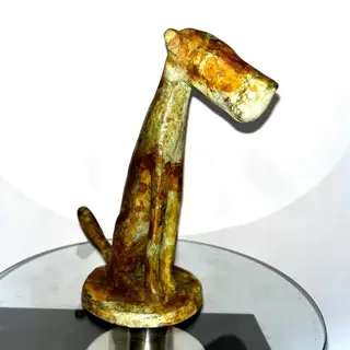 Abdoulaye derme - Sculptuur die een voshond voorstelt - Afrikaans brons