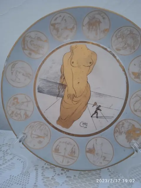 Salvador Dalí (after) - Dapor S.A - Borden (3) - Porselein