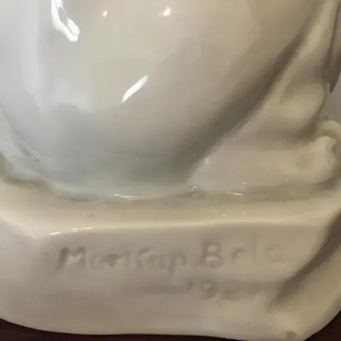 Markup Béla - Herend - IJsbeer op de ijsschots - Porselein