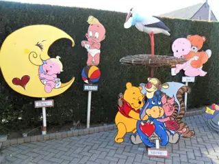 Geboortebord huurprijs 2,5 tot 5 euro per week, zie keus