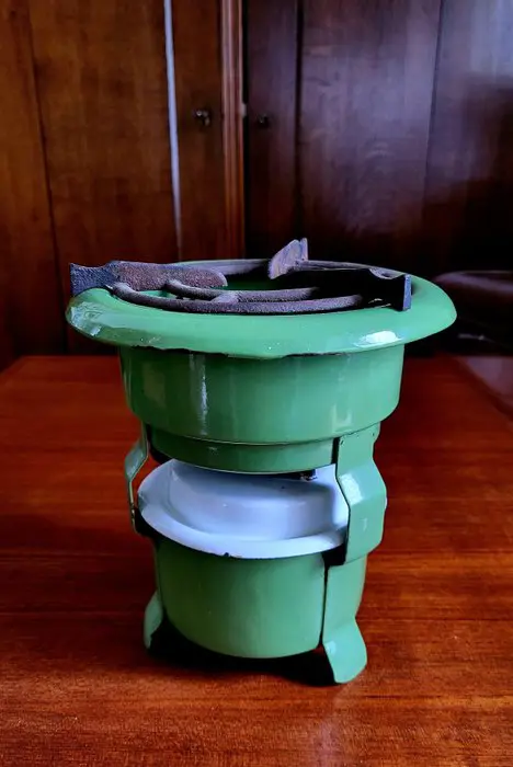 petroleumstel 1 pits (1) - Emaille