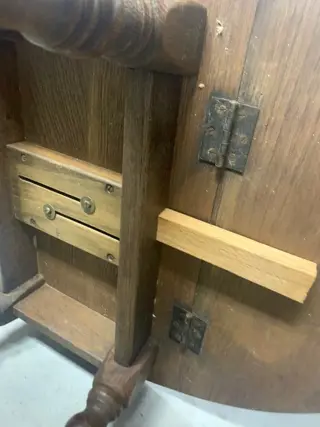 Hangoor bijzet tafeltje (1) - Hout (Eik)