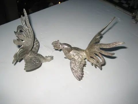 metalen vechthaan (2) - metaal