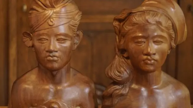 Beeldje(s) (2) - Hout